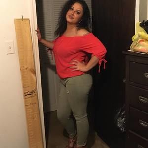 Meet your Posher, Alaina